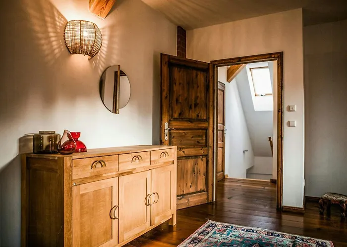 Historic Mill In Salvey Valley Nyaraló